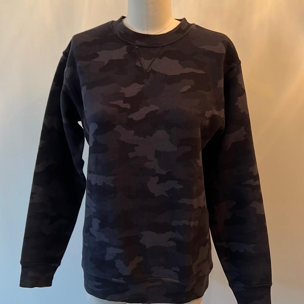 Lululemon Sweatshirt